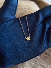 Load image into Gallery viewer, Anchor Arabic Spirit Gold Necklace