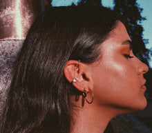 Load image into Gallery viewer, Organic Earcuff
