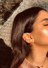 Load image into Gallery viewer, Organic Earcuff
