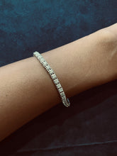 Load image into Gallery viewer, The Illusion Diamond Tennis Bracelet
