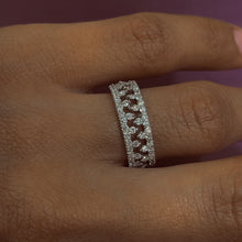 Load image into Gallery viewer, Let It Snow Diamond Ring
