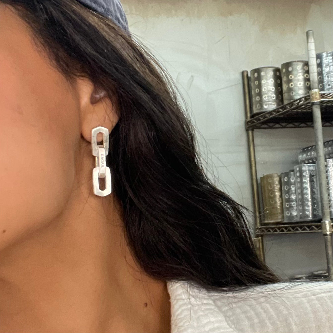 M9 Chain Earrings