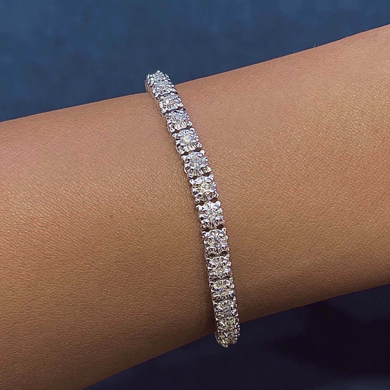Rogers & Hollands® Jewelers Lab Grown 5ct. Diamond -Prong Tennis Bracelet  in 14k White Gold | Hawthorn Mall